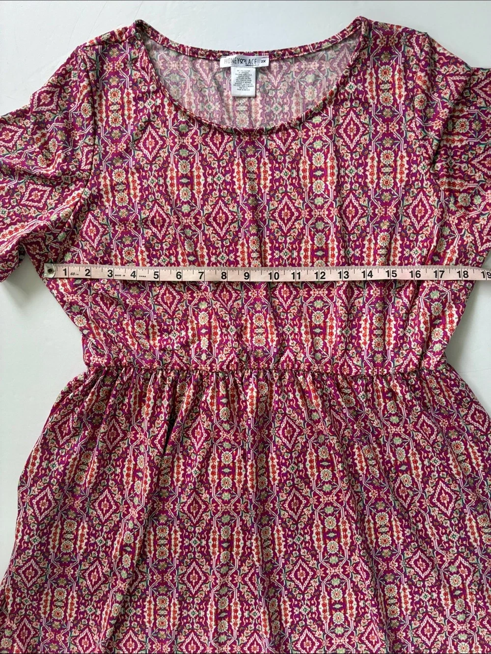 Honey and Lace Geometric Short-Sleeve Dress with Pickets 2X